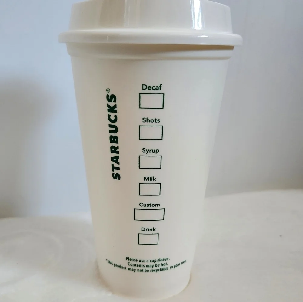 Starbucks 4 Pack Reusable Travel Cold Hot Creamy White Cups With Lids 16 Oz